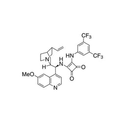 3-[[3,5-Bis(trifluoromethyl)phenyl]amino]-4-[[(8α,9S)-6'-methoxycinchonan-9-yl]amino]-3-cyclobutene-1,2-dione, 95%, (99% ee)|07-8436|1256245-84-7